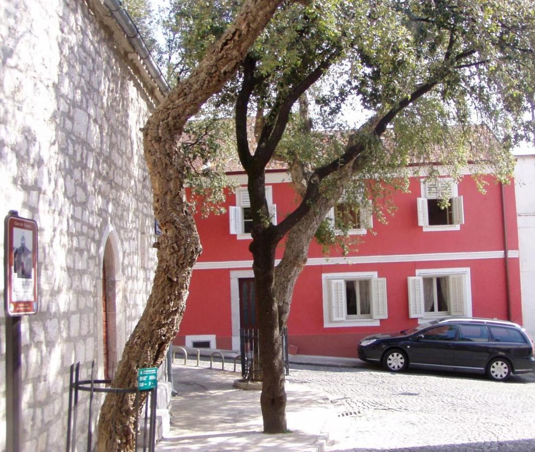 Studio Apartments Holy Trinity Novi Vinodolski Exterior foto